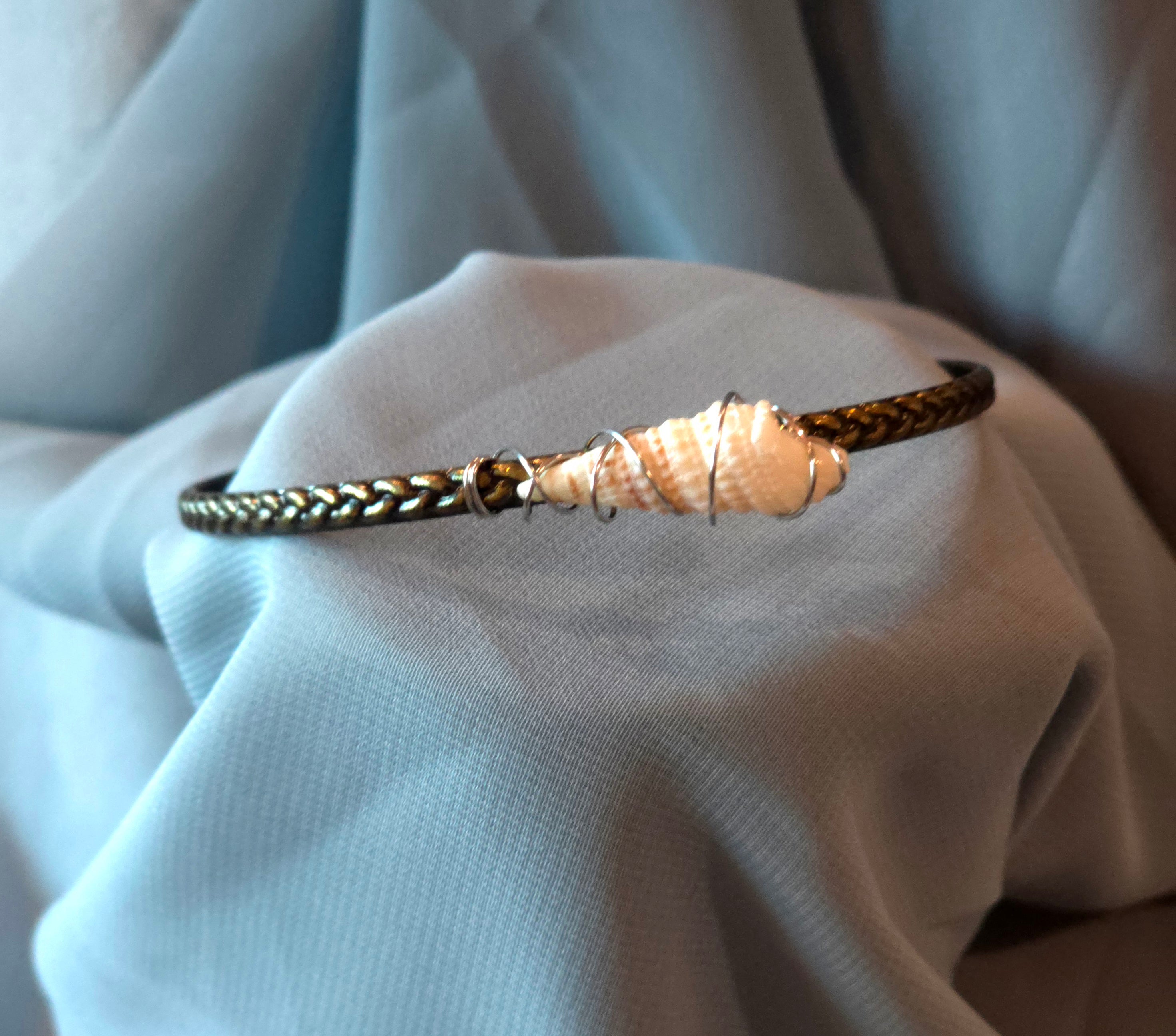 Shell Bangle Bracelet
