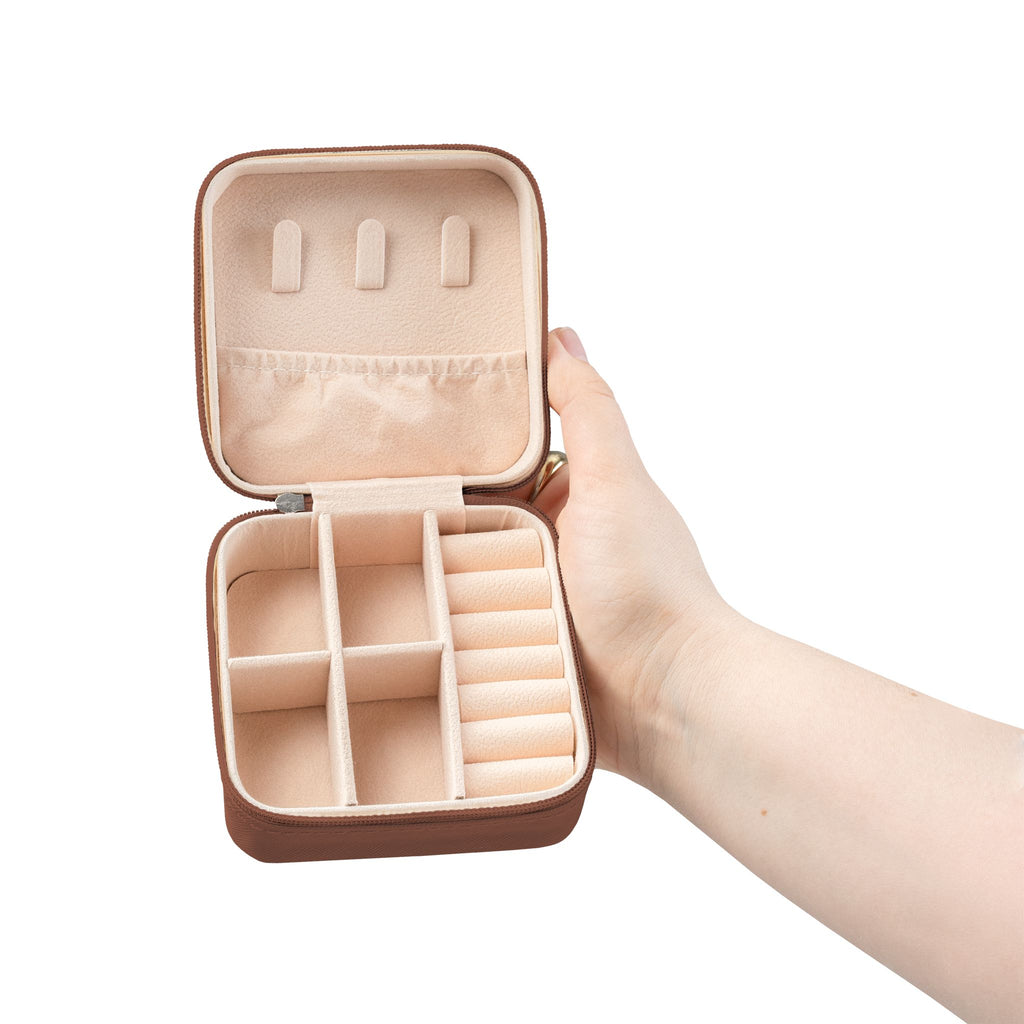Jewelry Travel Case — Compact Organizer for Necklace, Ring & Earring Storage